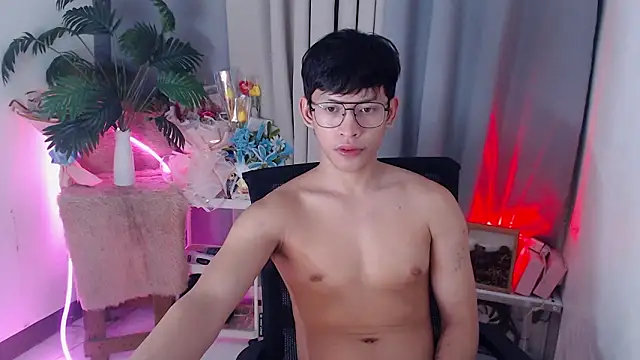 Chat +18 de pinkcock_froi2305 ao vivo