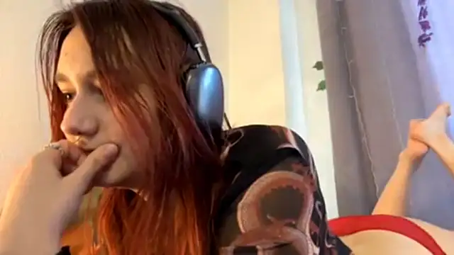 EunTurton Webcam show