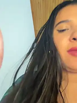 Pariis08 Live XXX-Chat