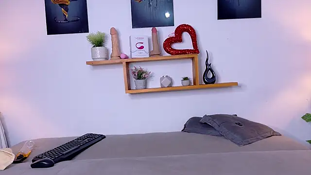 nairagold_ Live XXX Chat