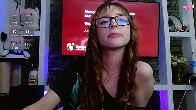 CelesteAyase Adlı Modelin Canlı XXX Sohbeti