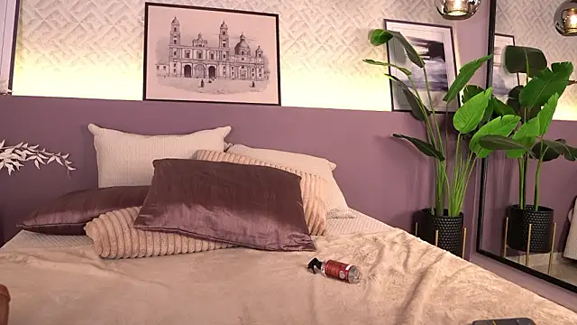 Вебкам-шоу ElleDiane