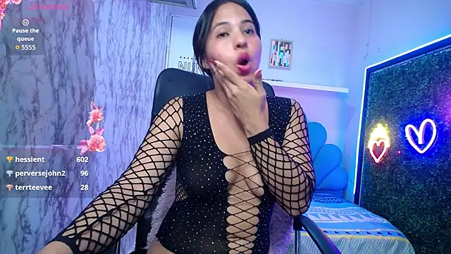 nicol_ross19 Obrolan Langsung XXX