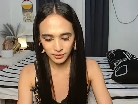 MaxinereinのライブXXXチャット