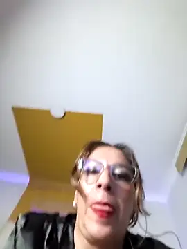 Rubi424 Live XXX-chat