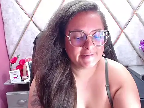 Sarah_Boobs_ Live XXX Chat