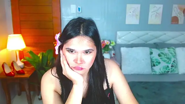 Chatroom XXX en direct de MichelleWild