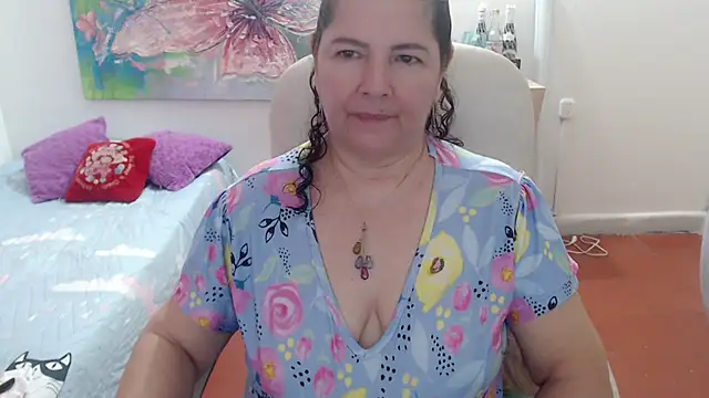 leonela_69 élő XXX-chatje