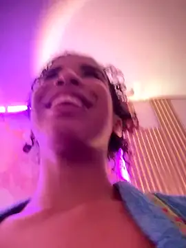 Živý XXX chat Woo_isDaphne