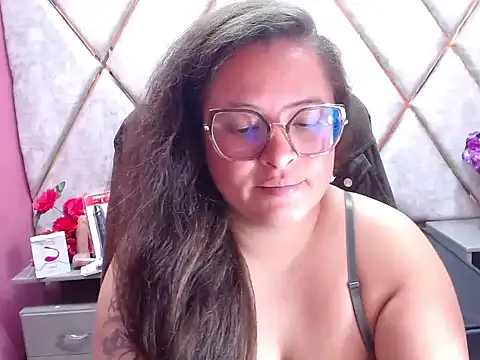 Sarah_Boobs_'s Live XXX Chat