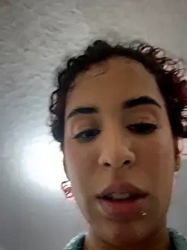 Woo_isDaphne লাইভ XXX চ্যাট