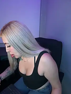 Megan_sexrosse's Live XXX Chat