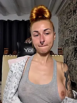 XXX chat uživo modela kylie_blck