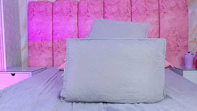 emmacurvy: απευθείας συνομιλία ΧΧΧ