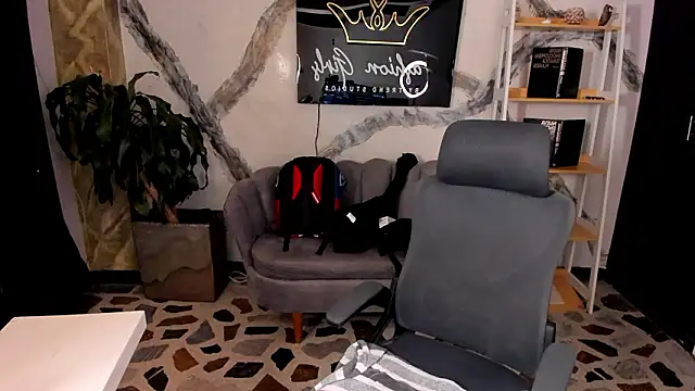 Chat +18 de CelesteBrucee ao vivo