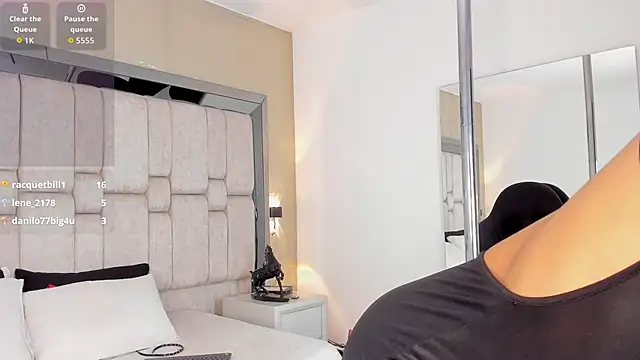 Chatroom XXX en direct de REINA_ADAHARA