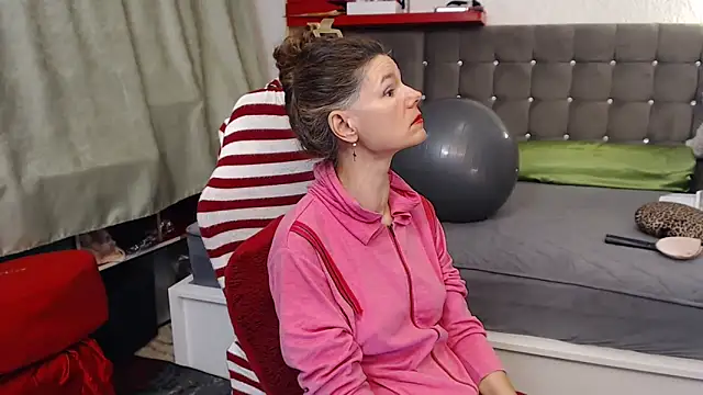 XXX chat uživo modela kellyterapy