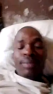 Chat +18 de HornyAss_Bitch ao vivo