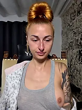 kylie_blck 即時 XXX 聊天