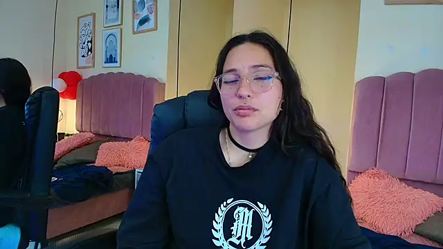 Hanabie_'s Live XXX Chat