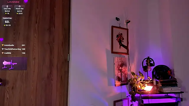 LilyRobertts Live XXX-Chat