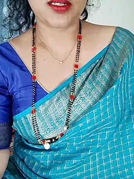 Show modela Hot_Sexy_Niharika na web-kameri