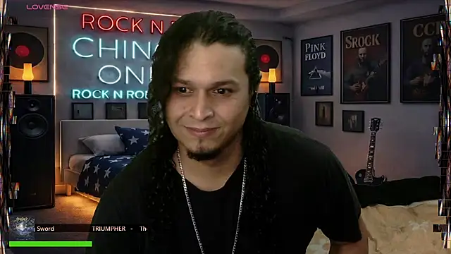 chino_roz Adlı Modelin Canlı XXX Sohbeti