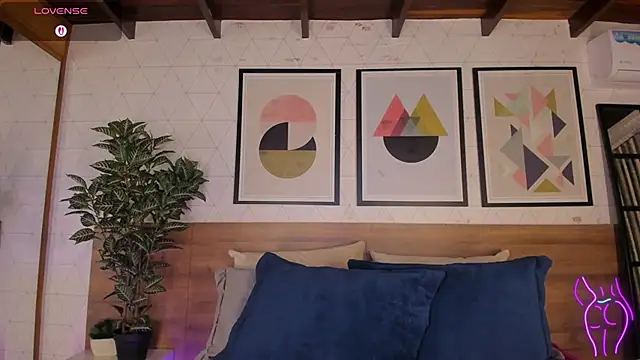 Chat XXX en directo de MiaKay1