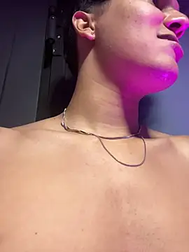 Leo_Savage_のライブXXXチャット