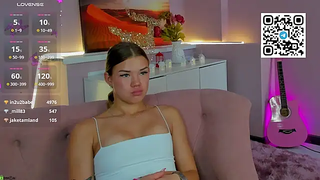 Chat XXX ao vivo de CherryLexi_