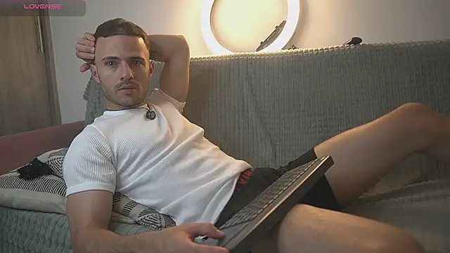 specter_27 Live XXX-Chat