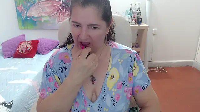 leonela_69 – Live XXX-chat