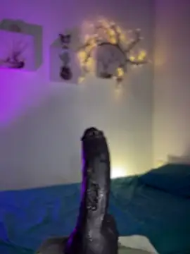 دردشة Solaangel_ الجنسية المباشرة