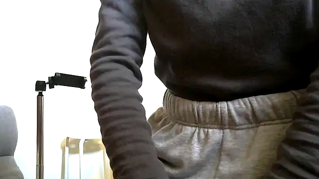 leopiii-iiJP Live XXX-Chat