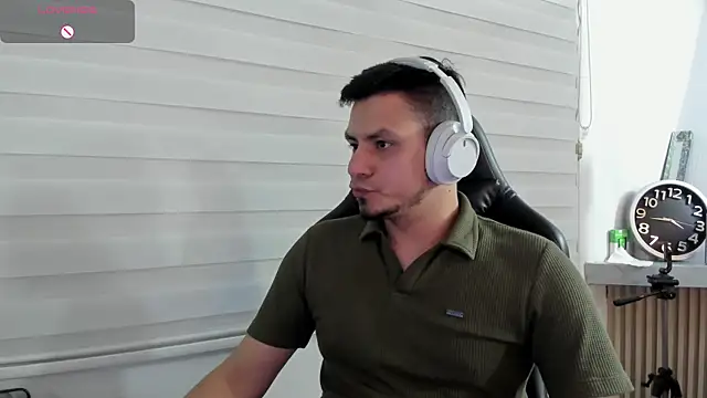 Rick_Adams Live XXX-Chat