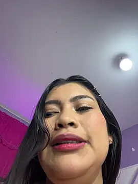 LunaaRosse's Live XXX Chat