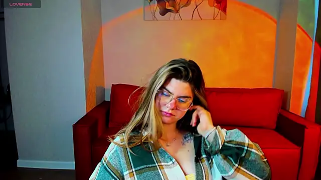 zoe_j0y 即時 XXX 聊天