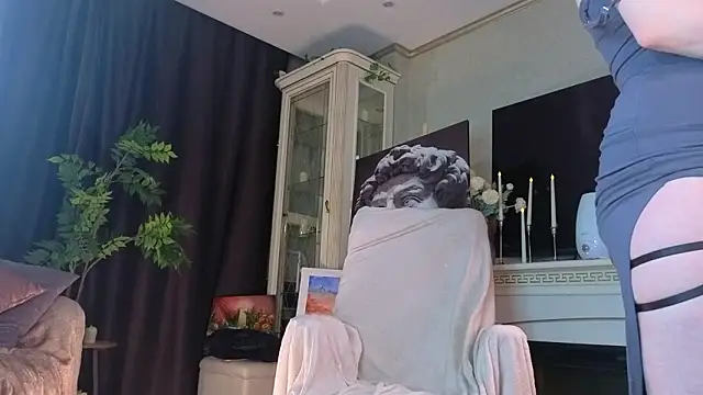 SoniaScott 即時 XXX 聊天