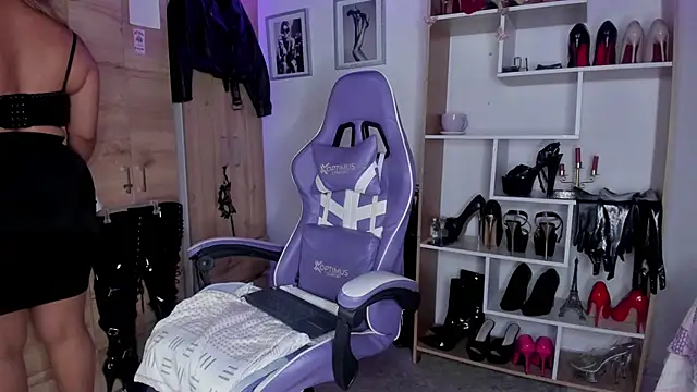 Chat +18 de angelica_sparks ao vivo