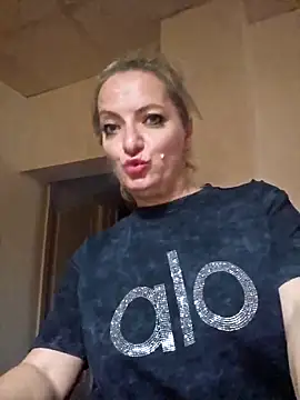 LadyTouch Chat XXX in diretta