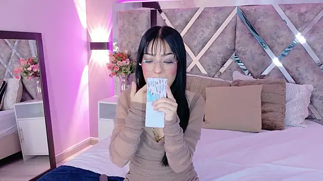 JaneeDaviss 即時 XXX 聊天