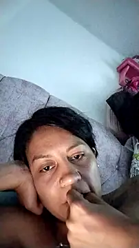 Chat +18 de Tiphanydirty3 ao vivo