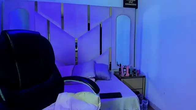 Criistaal_ – Naživo XXX chat