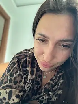 Chat XXX ao vivo de AleksandraRich