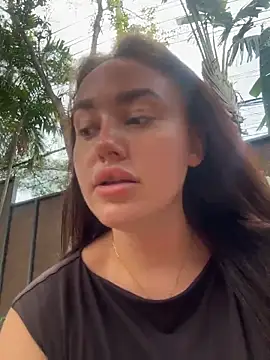 KiraSunshine 现场XXX聊天