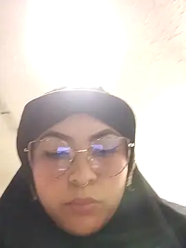 Elinaax Adlı Modelin Web Kamerası Şovu