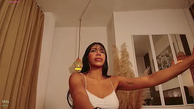 Alice-blaker Chat XXX in diretta