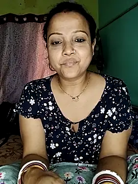 XXX chat uživo modela hornypiu697