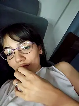 VelvetSolez – Naživo XXX chat