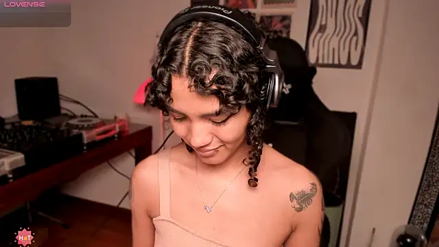 Nati____'s Live XXX Chat